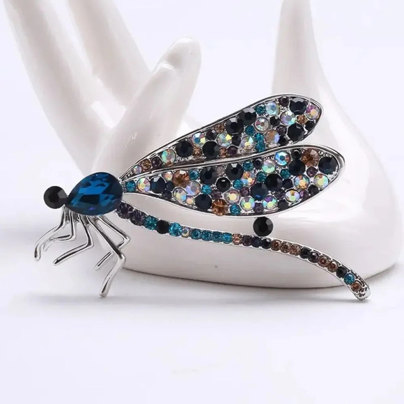 VQ Rhinestones Dragonfly Brooch - Picture 3 of 8